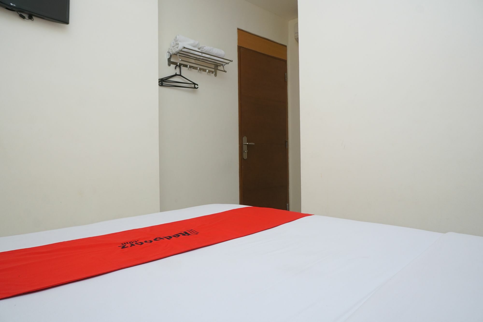 Reddoorz Plus @ Ciumbuleuit Area Бандунг Екстериор снимка