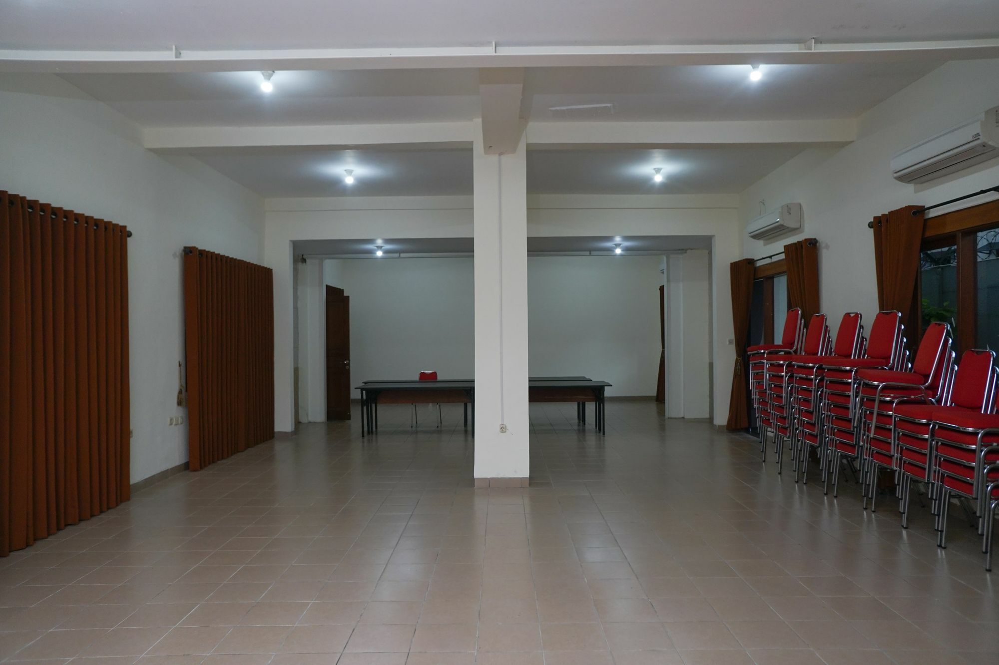 Reddoorz Plus @ Ciumbuleuit Area Бандунг Екстериор снимка