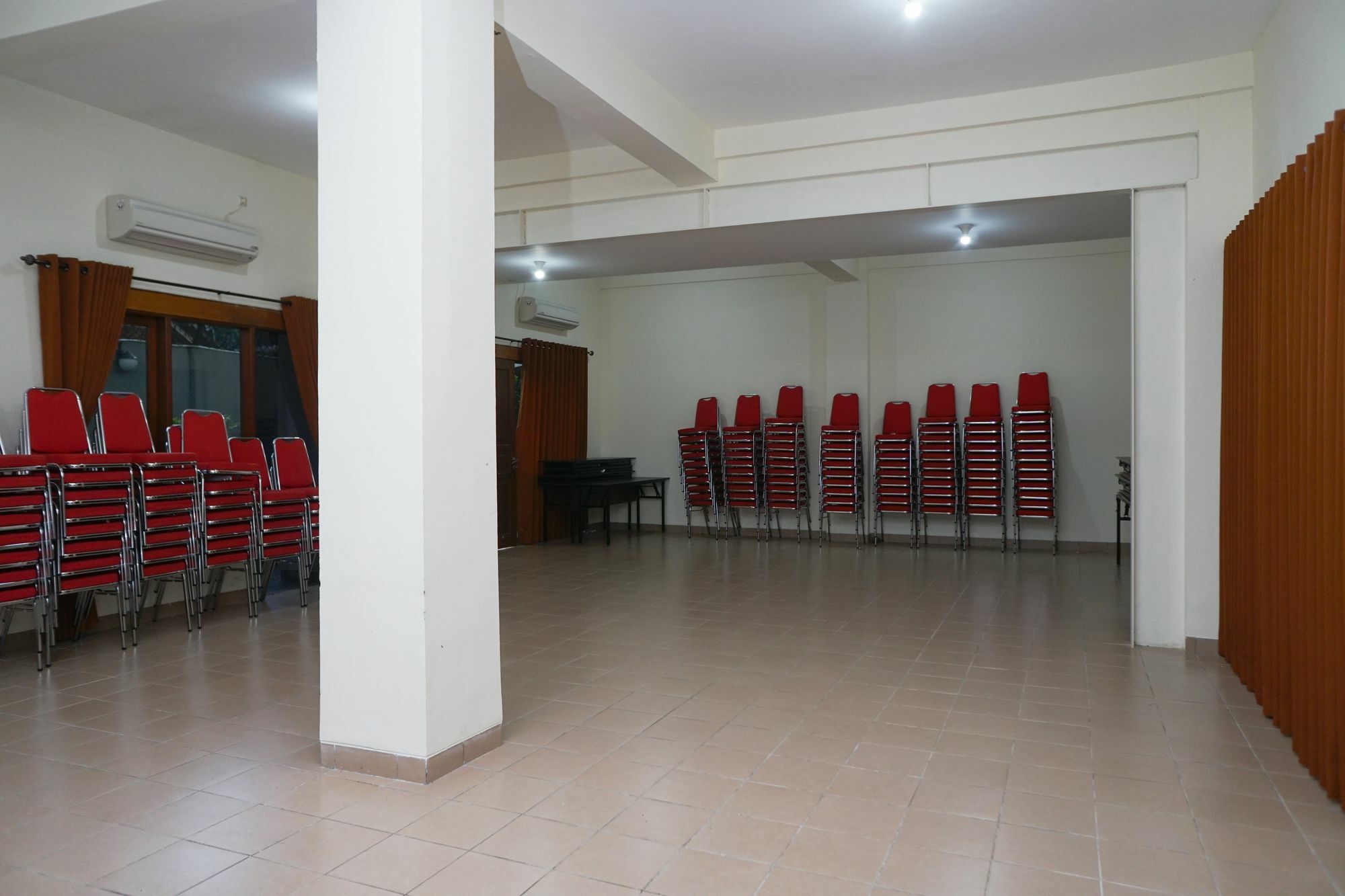 Reddoorz Plus @ Ciumbuleuit Area Бандунг Екстериор снимка