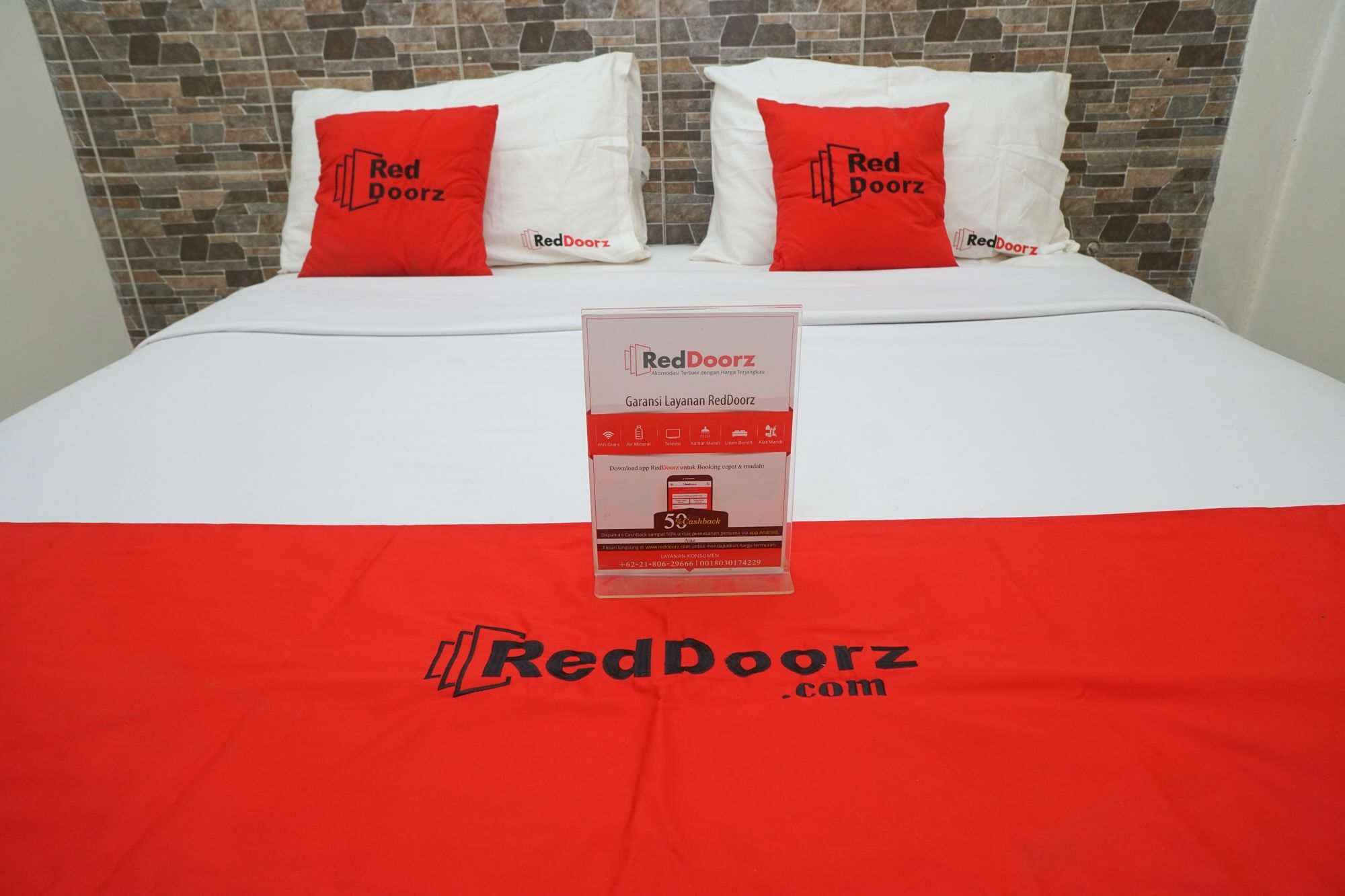 Reddoorz Plus @ Ciumbuleuit Area Бандунг Екстериор снимка